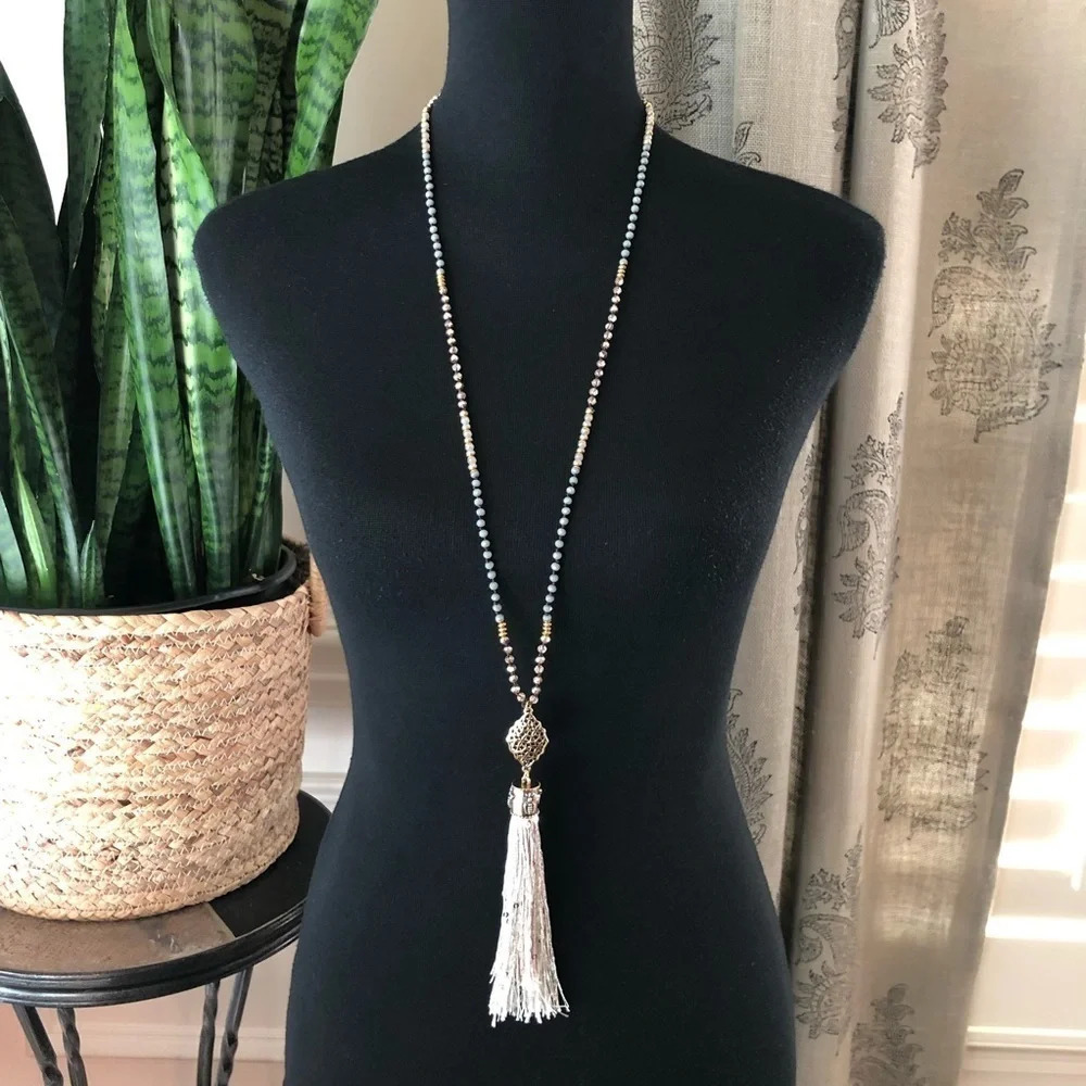 Long Fringe Tassel Beaded necklace Sequins Bee Insect Gray Copper Gold Tone 34”